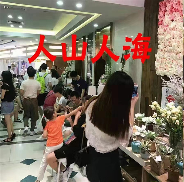 二十年老字號美食店鋪設計裝修：我要傳統(tǒng)有特色